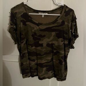 Express Camo Top
